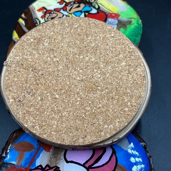 UPON REQUEST Set of 4 Handmade Coasters of “Alice In Wonderland” Hand Painted - Picture 7 of 7